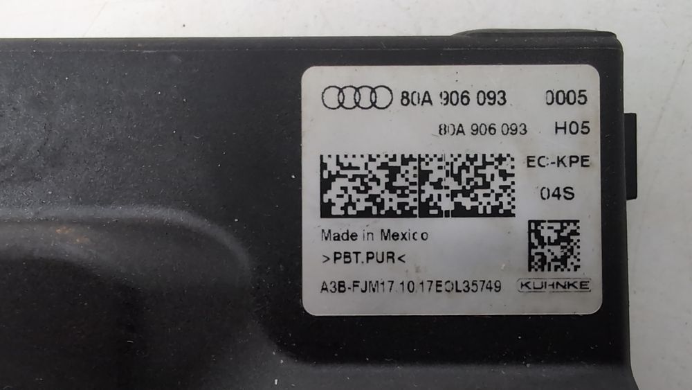 Блок керування паливного насоса Audi Q5 2018-2020 (80A) 80A906093 1091617 фото
