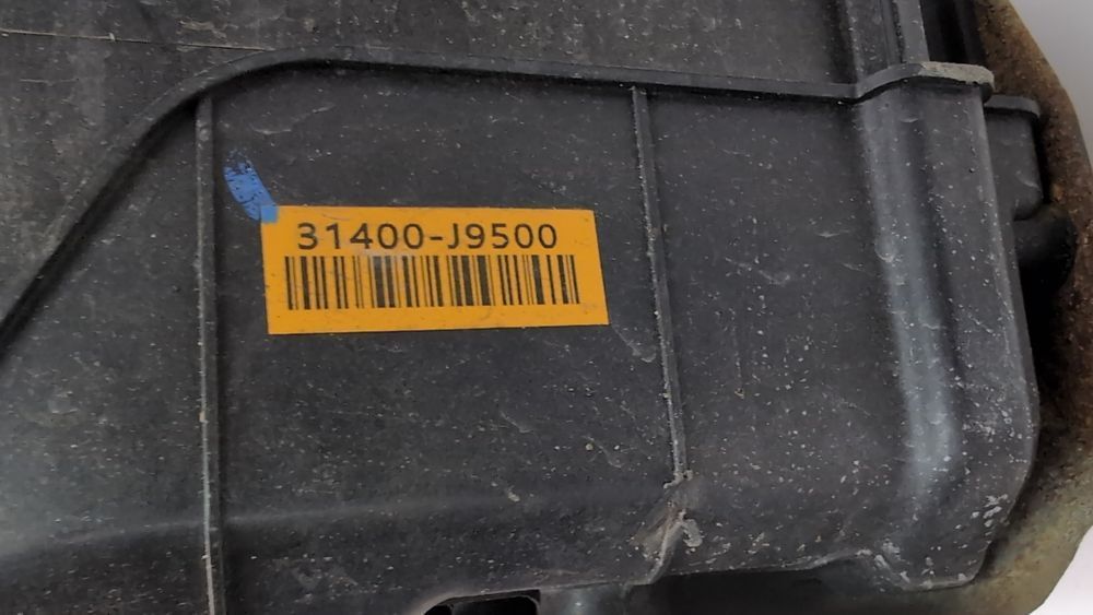 Захист абсорбера паливного бака Hyundai Kona 2018-2021 (OS) 31425J9500 1073808 фото