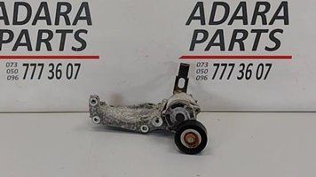 Кронштейн генератора та натягувача ременя Subaru Forester 2014-2016 (SJ) 11709AA120 1005698 фото