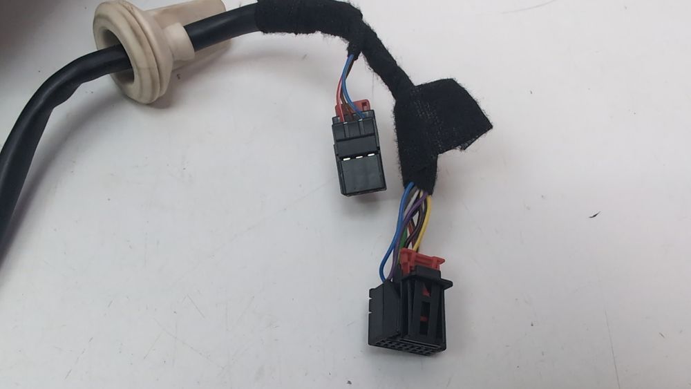 Дзеркало заднього виду, ліве 13+3 PIN (дефект) Volkswagen Golf 2022-2024 (mk8) 5H1857507AG9B9 1097599 фото