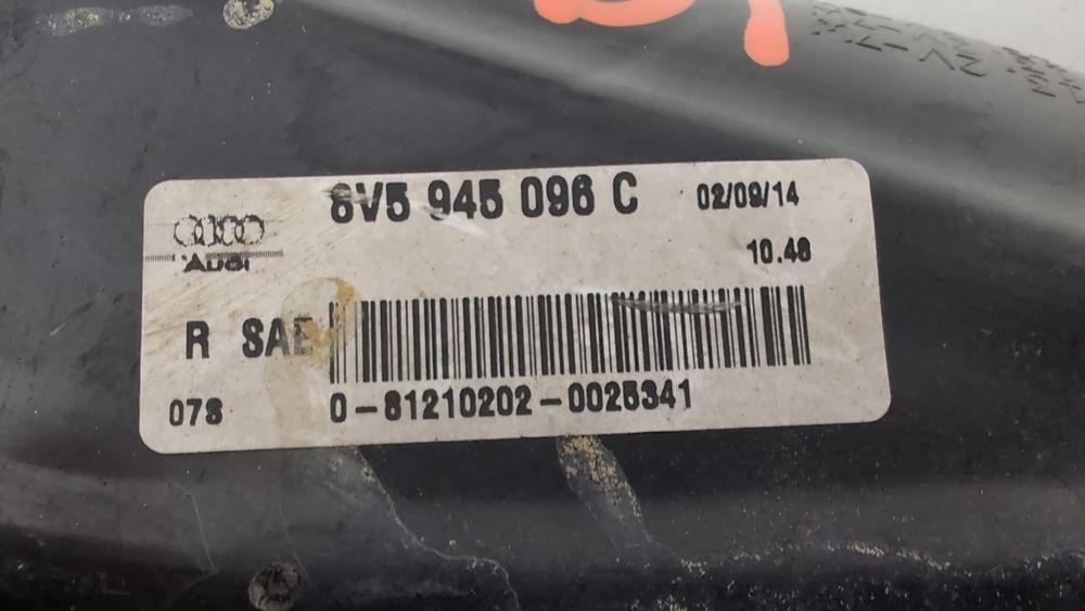 Ліхтар задній правий зовнішній (дефект) Audi S3 2013-2016 (8V) 8V5945096C 1095369 фото