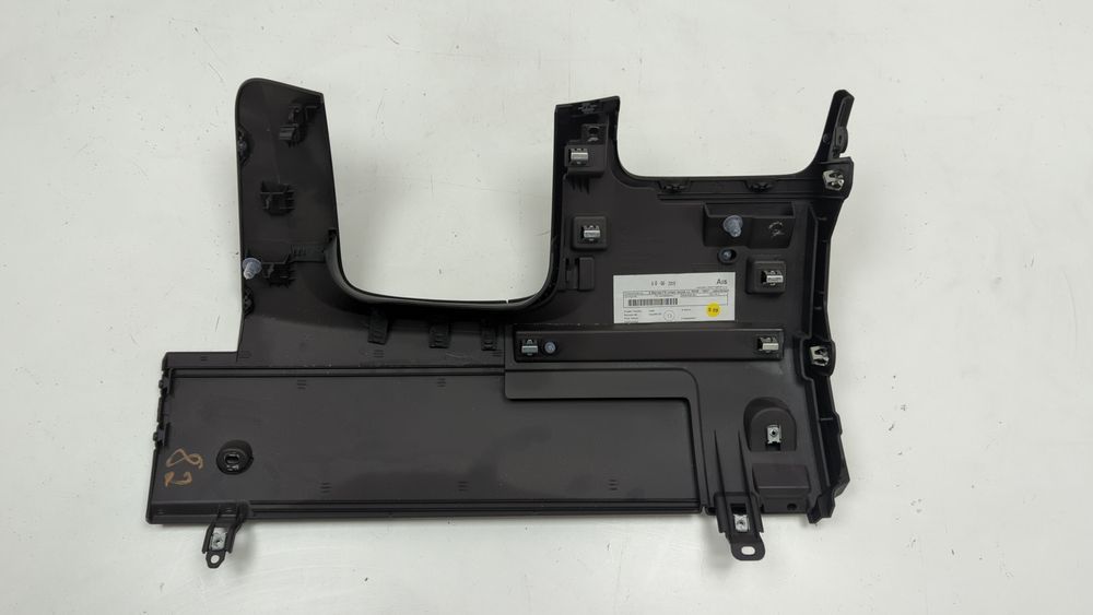 Ліва нижня накладка торпедо Volkswagen Touareg 2010-2014 (7P 2nd gen) 7P1858366M4A1 1038125 фото