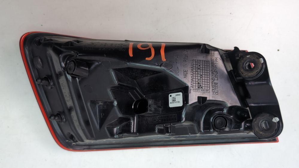 Ліхтар задній правий зовнішній (дефект) Audi S3 2013-2016 (8V) 8V5945096C 1095369 фото