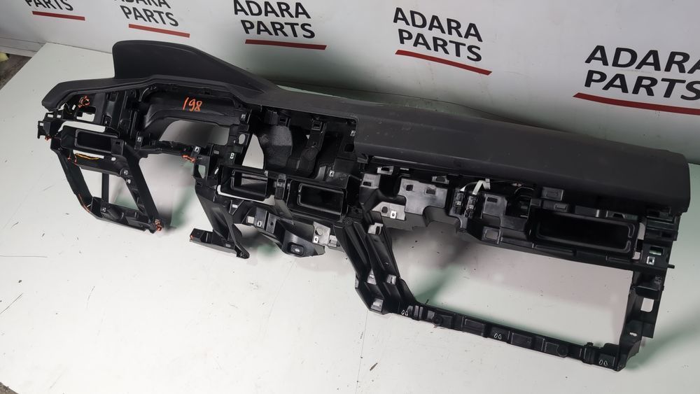 Торпедо передняя панель голая (дефект) Volkswagen Golf 2022-2024 (mk8) 5H1857003MXCC 1096751 фото