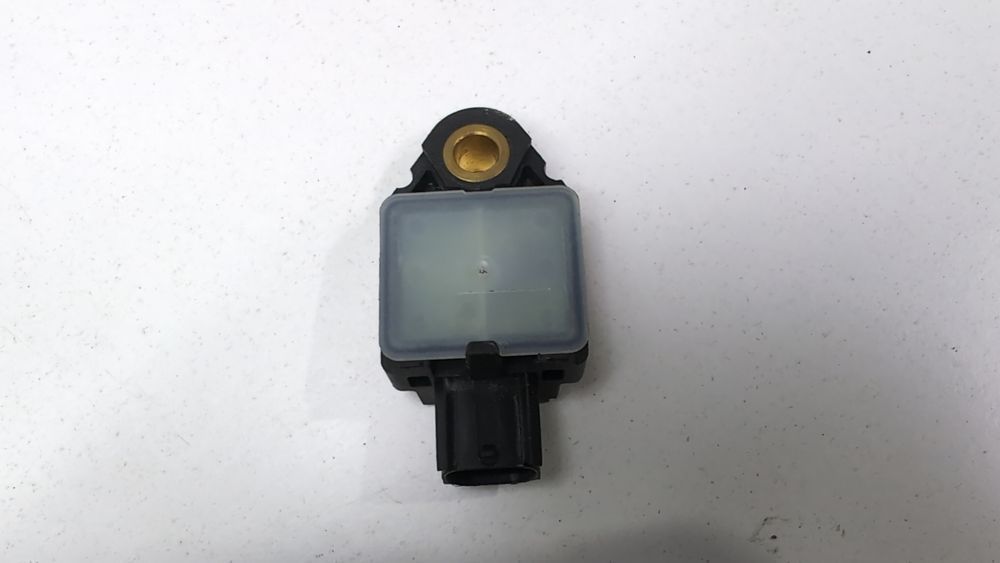 Датчик удару (airbag) задній Kia Optima 2016-2018 (JF) 95920D5100 1071713 фото