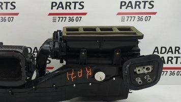Радіатор пічки (опалювача) Jeep Grand Cherokee 2014-2016 (WK2 restyle) 68079484AA 1030312 фото