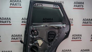 Накладка отвору скла дверей задньої правої Audi Q5 2018-2020 (80A) 80A8676724PK 1087172 фото