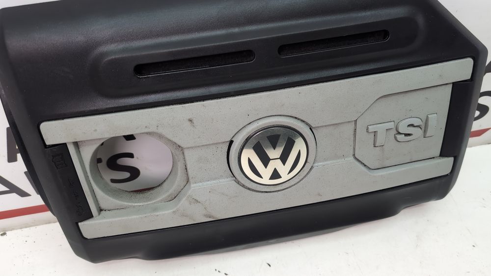 Кришка двигуна (мотора) декоративна (дефект) Volkswagen Tiguan 2012-2017 (5N 1st gen restyle) 06J103925BG 1104555 фото