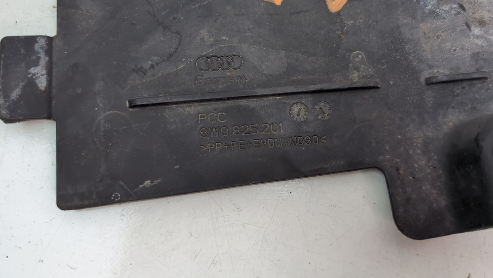 Защита днища передняя левая (дефект) Audi A5 2018-2019 (F5(8W6)) 8W0825201 1103945 фото