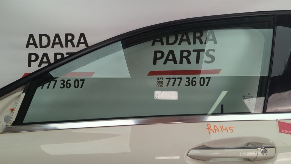 Скло дверей передньої лівої Mercedes Benz GLA 2017 - 2019 (X156) A1567250110 1069623 фото