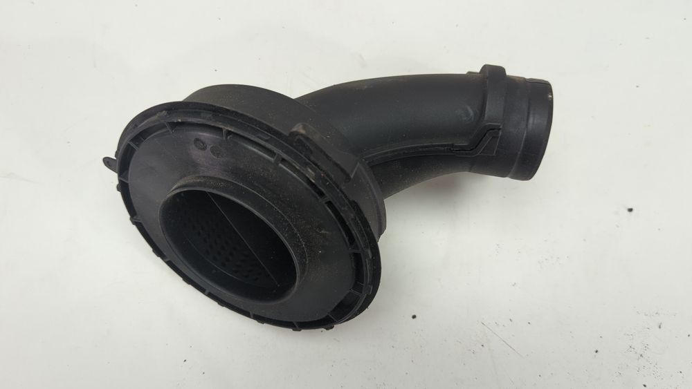 Патрубок забору повітря Audi S7 2012-2015 (4G8) 4G0129616 1048396 фото