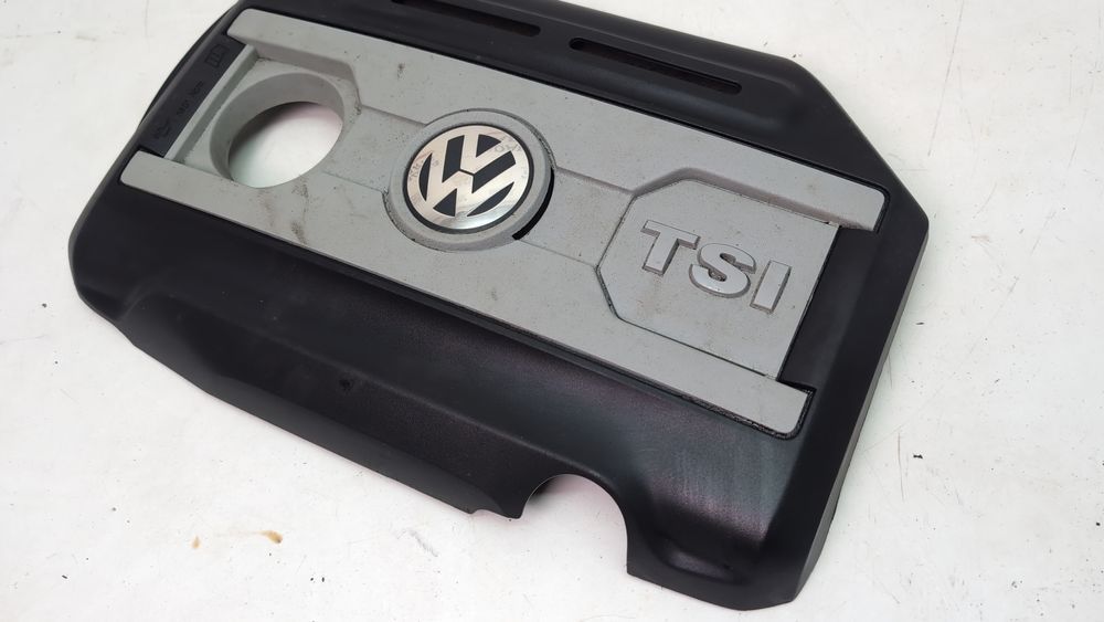 Кришка двигуна (мотора) декоративна (дефект) Volkswagen Tiguan 2012-2017 (5N 1st gen restyle) 06J103925BG 1104555 фото