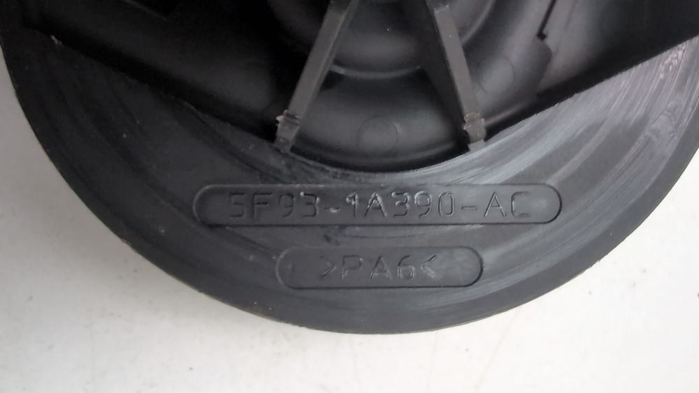 Гайка крепления запасного колеса Ford Explorer 2016-2017 (U502 restyle) 5F9Z1424AA 1092232 фото