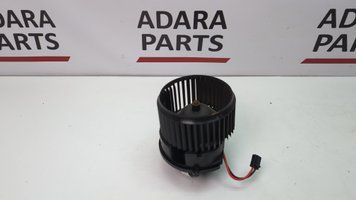 Мотор вентилятора печки (отопителя салона) BMW 2 Series Gran Coupe 2020-2024 (F44) 64119297752 1086544 фото