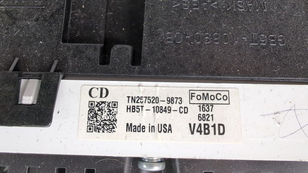 Щиток приборов (дефект) Ford Explorer 2016-2017 (U502 restyle) HB5Z10849CC 1076300 фото