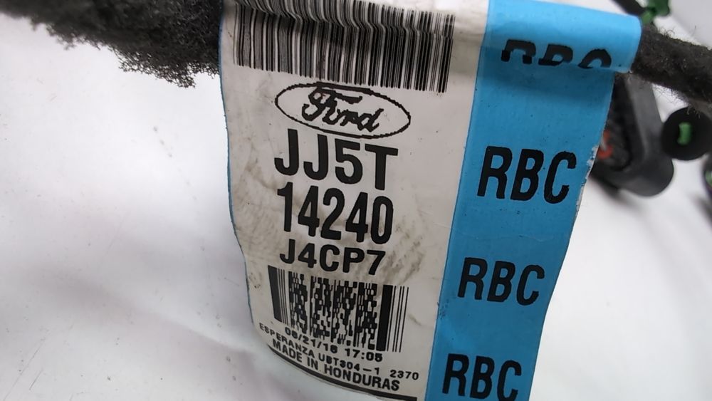 Жгут проводов двери задней (правой) Ford Escape 2017-2019 (3rd gen C520 restyle) KJ5Z14630RB 1078017 фото