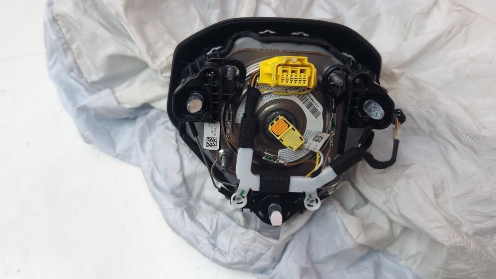 Подушка безпеки, водійська, AIRBAG (дефект) Volkswagen Golf 2022-2024 (mk8) 5NA880201FXEA 1097403 фото