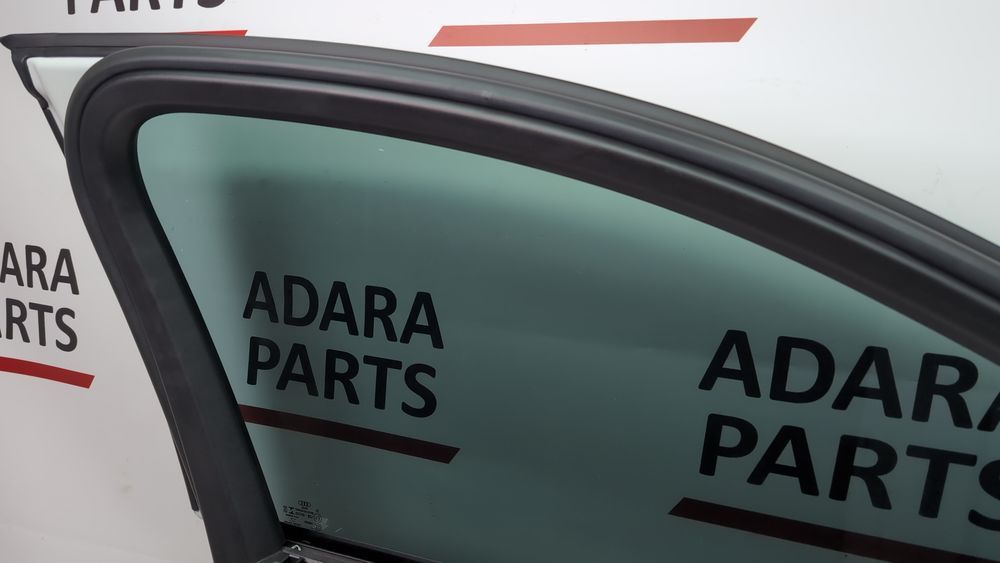 Накладка проема стекла двери передней левой Audi A6 2019-2023 (C8) 4K08676094PK 1093107 фото
