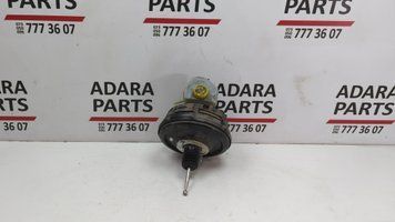 Кришка бачка гальмівної рідини Volkswagen Touareg 2010-2014 (7P 2nd gen) 7P0611349 1038401 фото