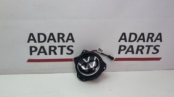 Кнопка відкривання багажника з камерою заднього виду (дефект) Volkswagen Golf 2022-2024 (mk8) 5H0827469PDPJ 1097502 фото