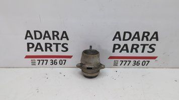 Подушка двигателя (мотора) (левая или правая) Volkswagen Touareg 2010-2014 (7P 2nd gen) 7P6199131 1059897 фото
