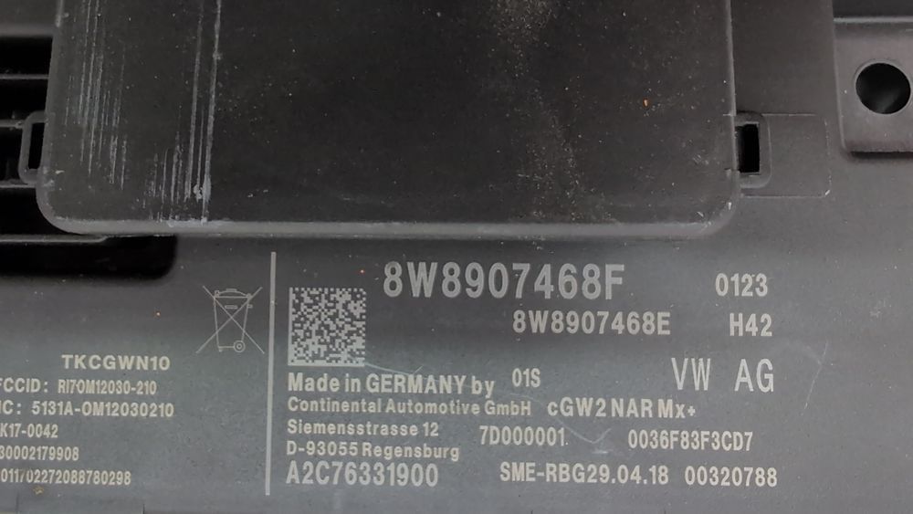 Диагностический интерфейс шин Audi Q7 2017-2019 (4M) 8W8907468F 1083870 фото