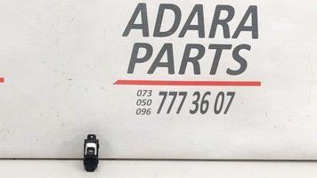 Кнопки стеклоподъемника зад правой двери Kia Optima 2016-2018 (JF) 93590D4000AK5 1012198 фото