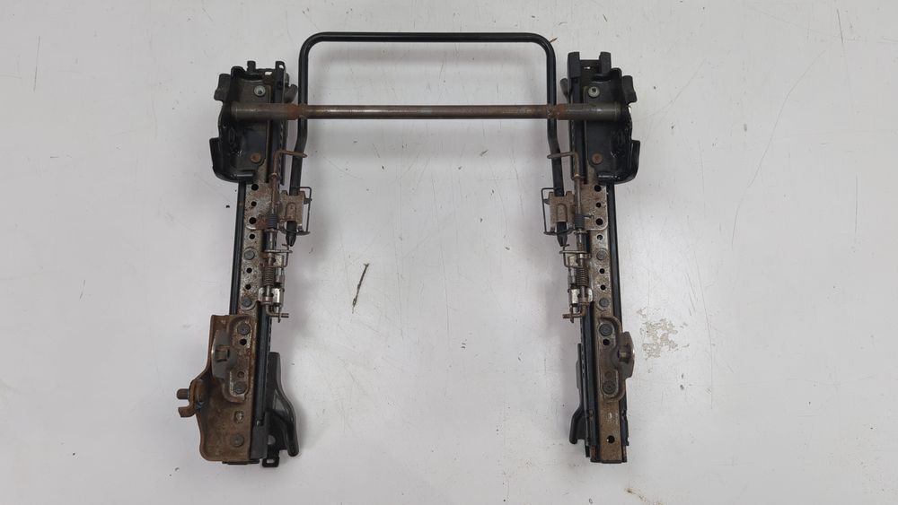 Санки переднього правого сидіння Subaru Outback 2010-2012 (B14(BR)) 64139AJ03AVH 1046952 фото