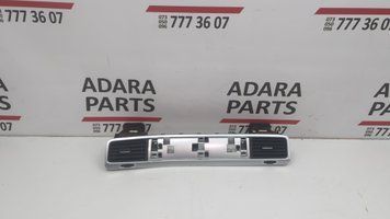 Накладка торпедо права алюмінієвий матовий Volkswagen Touareg 2010-2014 (7P 2nd gen) 7P1857226AQB4 1059697 фото
