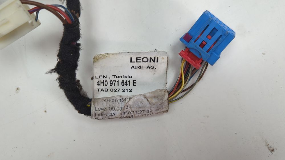 Жгут проводов (адаптер) центральной консоли Audi A8 2015-2018 (D4 restyle) 4H0971641E 1048199 фото