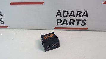 AUX & USB - интерфейс Hyundai Kona 2018-2021 (OS) 96120J9500 1095849 фото