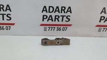 Кронштейн крепления переднего стабилизатора Volkswagen Touareg 2010-2014 (7P 2nd gen) 7L0411063B 1033139 фото
