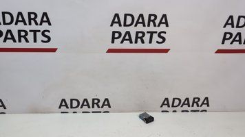 Разъем юсб usb в подлокотнике центральной консоли BMW 2 Series Gran Coupe 2020-2024 (F44) 84108711939 1077597 фото