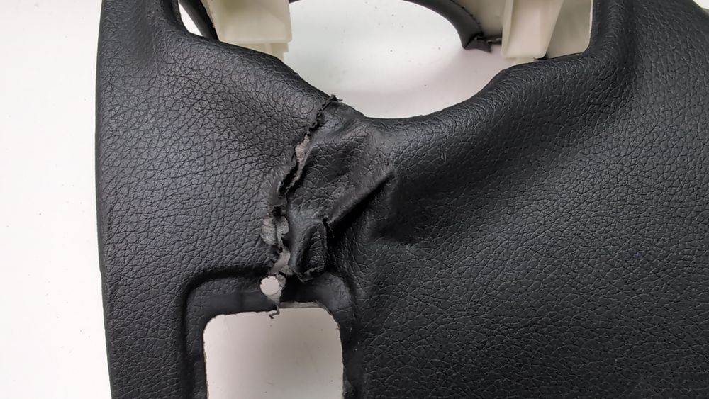 Передняя панель (торпедо) (дефект) Mercedes Benz C300 2015-2018 (W205) A20568035879J38 1081138 фото