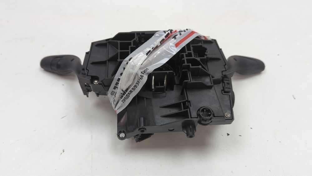Гитара подрулевых переключателей Lincoln MKZ 2013 - 2016 (2nd gen) EG9Z3F791GA 1039724 фото