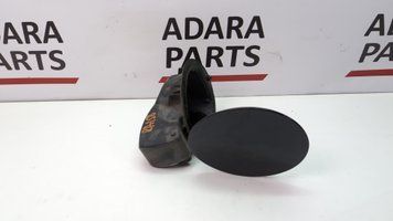 Крышка лючка бензобака (дефект) Ford Explorer 2016-2017 (U502 restyle) BB5Z78405A26APTM 1076451 фото