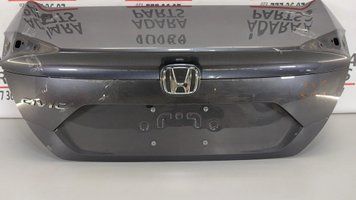 Накладка кришки багажника Honda Civic 2016-2021 (10 gen restyle) 74890-TBA-A11ZB 1000534 фото