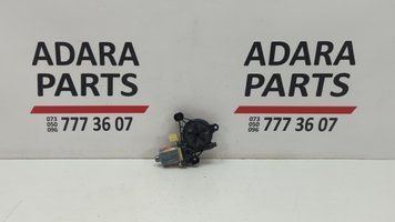 Мотор стеклоподъемника двери задний (правый) Audi A4 2016-2019 (B9) 8W0959812 1034848 фото