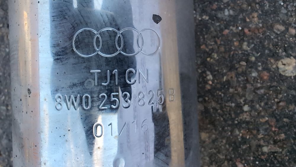 Глушитель, средня и задняя часть Audi A4 2016-2019 (B9) 8W5253409A 1083234 фото