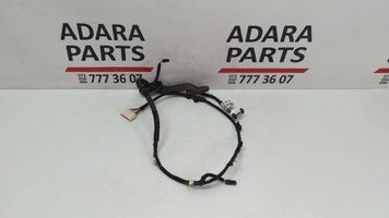 Джгут проводів кришки багажника (правий) Ford Escape 2013-2016 (3rd gen C520) DV6Z18C618A 1049132 фото