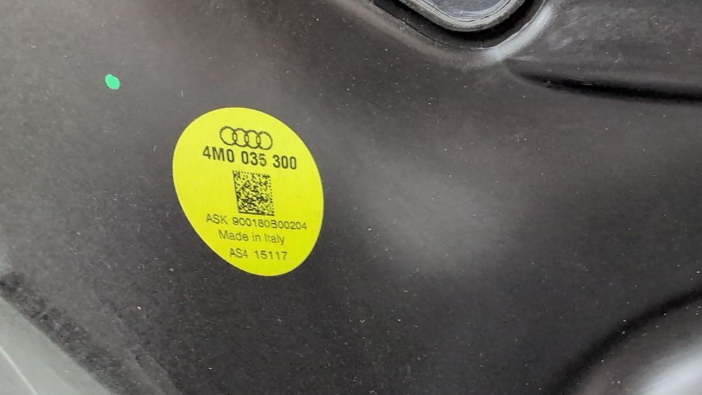 Динамик двери передней правой низкочастотный Audi Q7 2017-2019 (4M) 4M0035300 1098063 фото