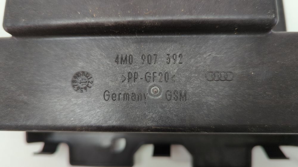 Кронштейн блоку керування камерами Audi Q7 2017-2019 (4M) 4M0907392 1044611 фото