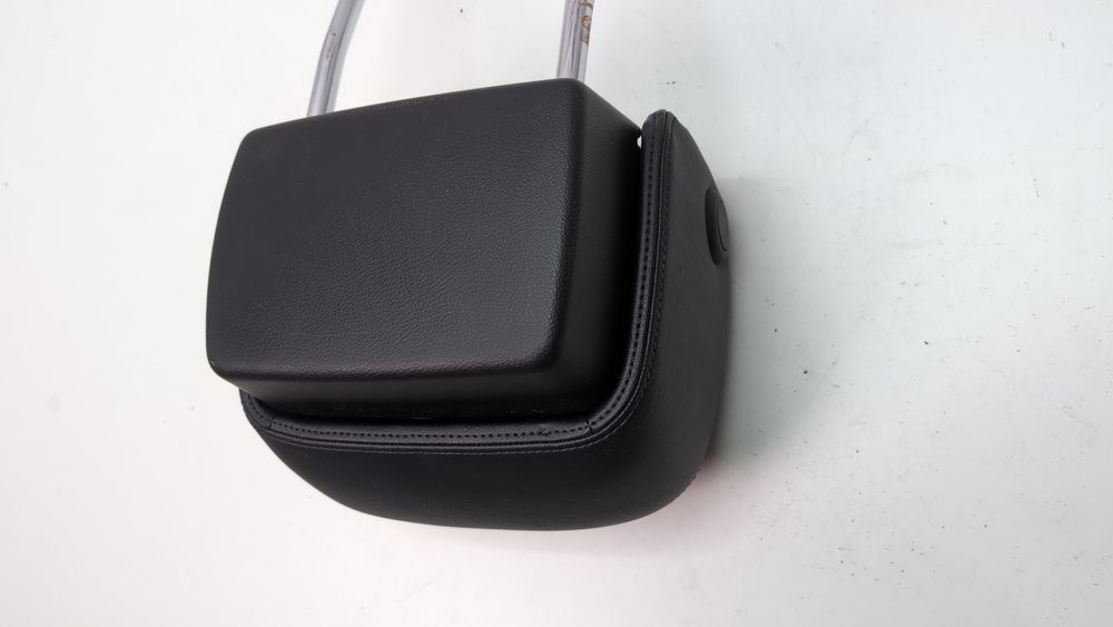 Підголівник передній, регульований Audi A3 2013-2016 (8V) 8V588190138M 1083026 фото