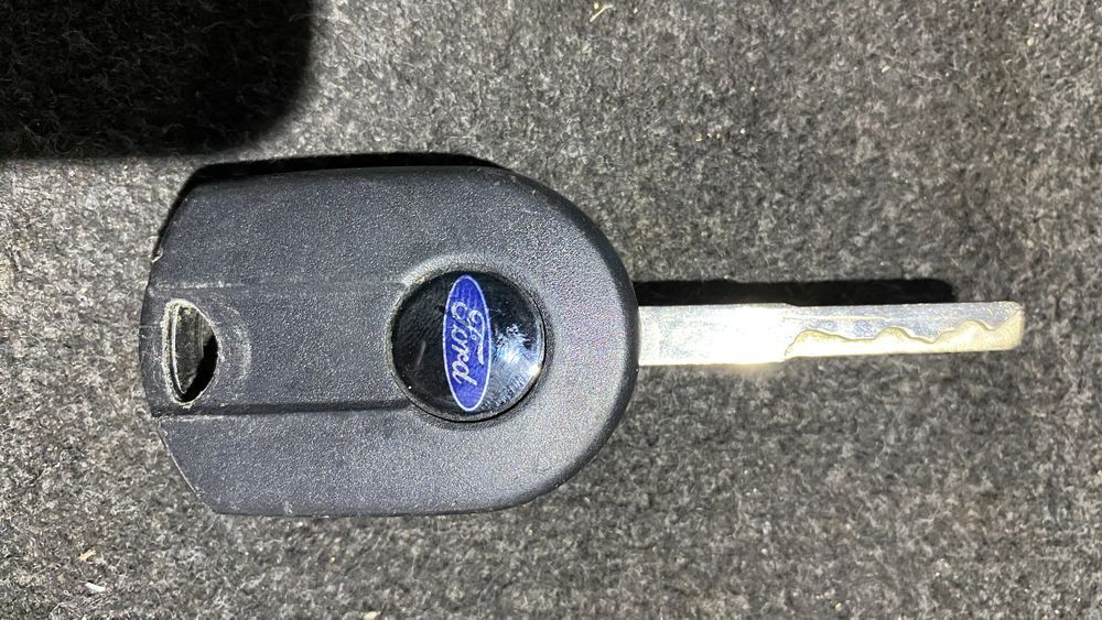 Ключ 3 кнопки Ford Escape 2017-2019 (3rd gen C520 restyle) OUCD6000022 1017815 фото