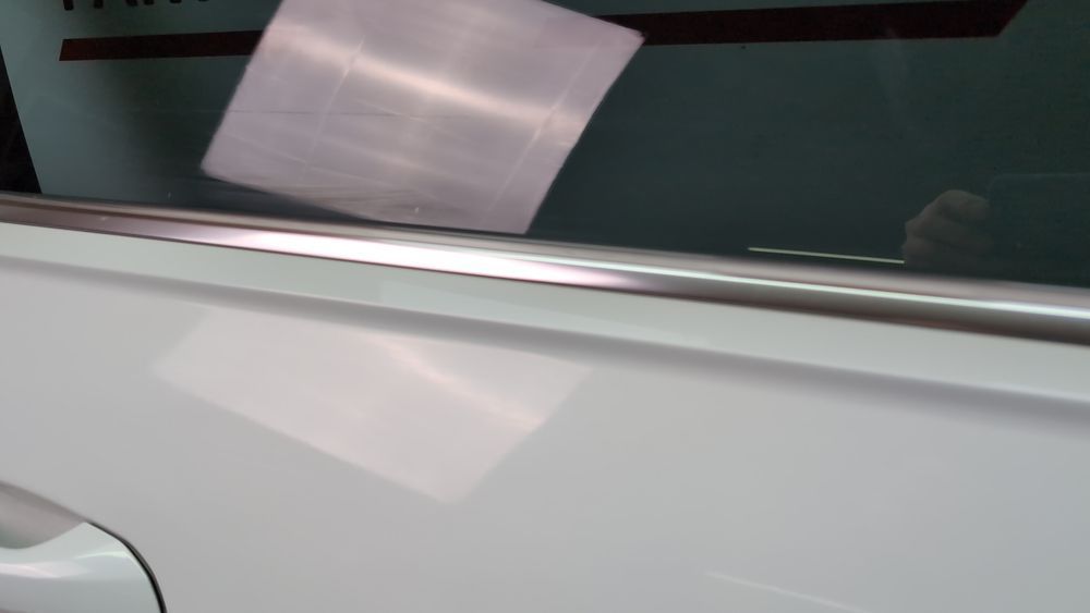 Молдинг двері-скло центральний передній правий (дефект) Audi A6 2019-2023 (C8) 4K08374762ZZ 1093117 фото