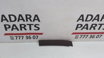 Накладка передньої лівої стійки центральна Audi A8 2015-2018 (D4 restyle) 4H0868203DF3 1048257 фото