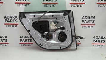 Уплотнитель двери задней левой Audi S7 2012-2015 (4G8) 4G8839911A 1048720 фото