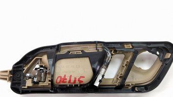 Кронштейн ручки двери правая сторона перед/зад Volkswagen CC 2013 - 2017 (1st Gen (35) restyle) 3C8837198B 1028828 фото