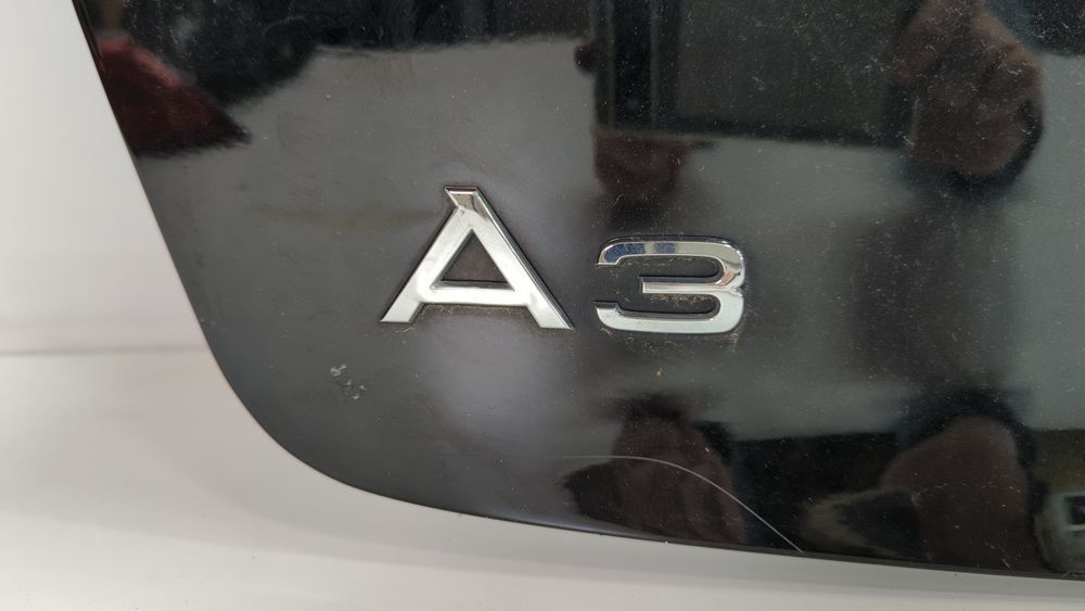 Емблема A3 кришки багажника Audi A3 2013-2016 (8V) 8P08537412ZZ 1040894 фото