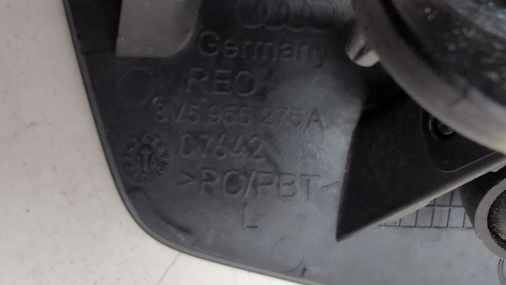 Кришка форсунки омивача фар ліва Audi S3 2013-2016 (8V) 8V5955275AGRU 1095495 фото